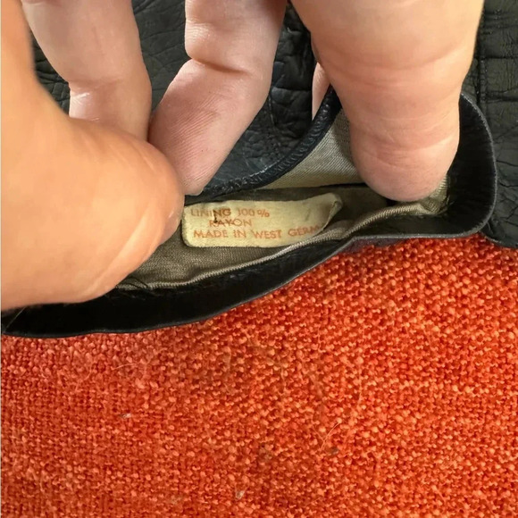 Leather gloves lined from west Germany black size medium small - Picture 5 of 11